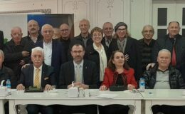 ‘Araplar banklarda yayılıp oturuyor’
