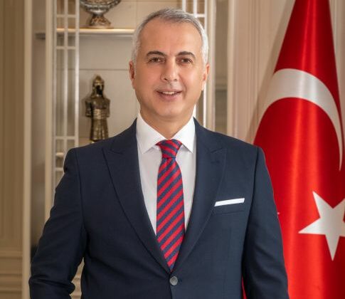 Babaoğlu gençlere seslendi: “Yarınları birlikte inşa edeceğiz”