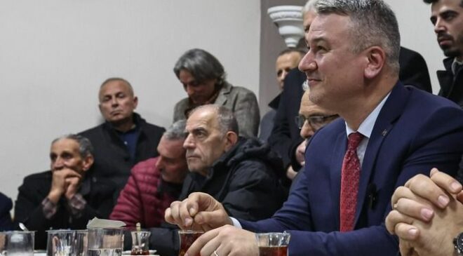 Başkan Adayı Çelik, Selahiyelilerle Buluştu