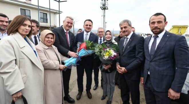 Çelik: Arkamızda gençler var