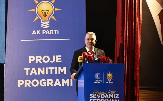 Çelik, Serdivan’a nefes aldıracak projeyi açıkladı