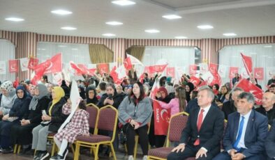 Ömer Abdullah Ayhan, Pamukova da tanıtım toplantısına katıldı