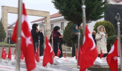 Şehitler anıldı, duygusal anlar yaşandı