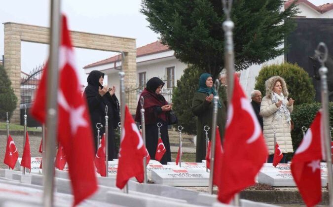 Şehitler anıldı, duygusal anlar yaşandı