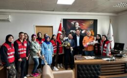 Türk Kızılay Akyazı Şubesi 14 Mart Tıp Bayramı’nı kutladı