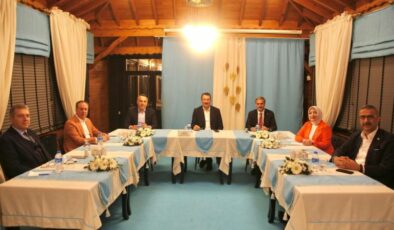 AK Parti aylık il istişare ve değerlendirme toplantısı yapıldı