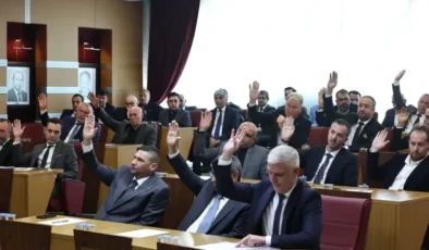 Osman Çelik başkanlığında ilk meclis toplandı