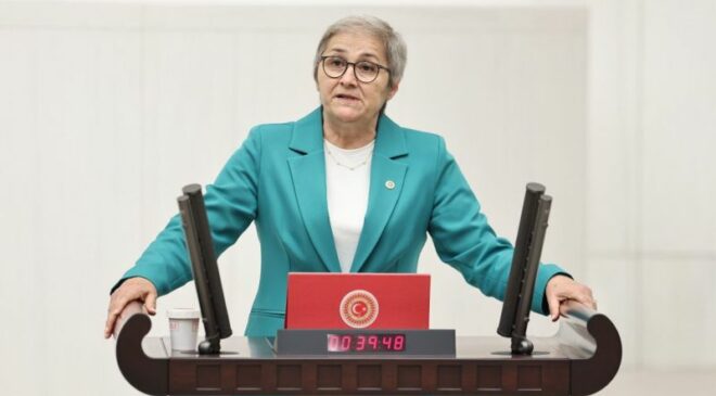 Taşkent: “Serdivan’daki usulsüzlüğün takipçisiyiz”