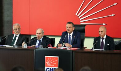 CHP’nin 101. Yıl Dönümü Kutlamalarında Genç Belediye Başkanlarına Vurgu