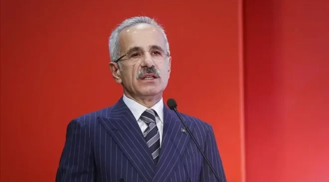 Ulaştırma ve Altyapı Bakanı Uraloğlu, Sakarya’ya geliyor