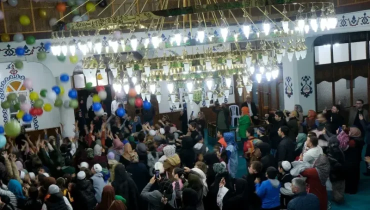 Erenler ve Geyve’de çocuklar Ramazan neşesi yaşadı