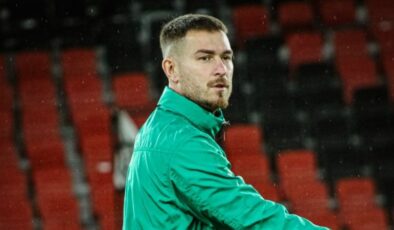 Sakaryaspor Haberleri: Ömer Şişmanoğlu sakatlandı