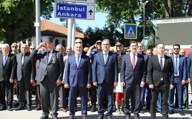 Hendek’te 19 Mayıs coşkuyla kutlandı