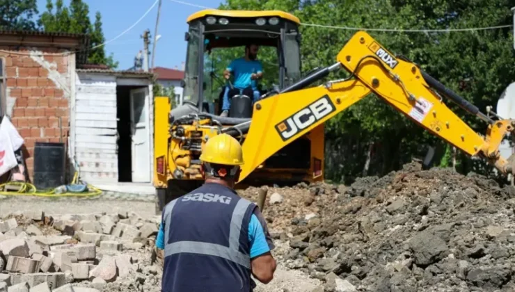 Mekece Mahallesi’nin 2 bin metrelik içme suyu hattı yenileniyor