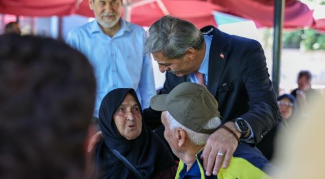 Başkan Alemdar, Karasu’nun çınarlarıyla Acarlar Longozu’nda buluştu