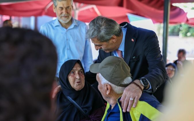 Başkan Alemdar, Karasu’nun çınarlarıyla Acarlar Longozu’nda buluştu