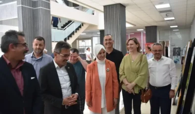 Erenler’de Sanat Rüzgarı: Kalem ve Fırçanın Buluşması