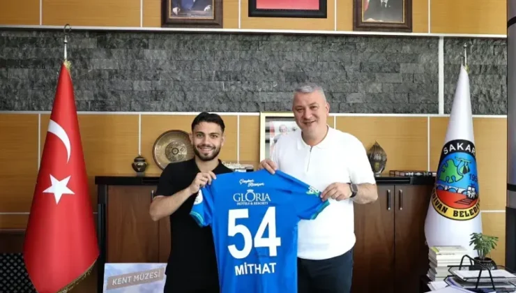 Mithat Pala’dan Osman Çelik’e forma