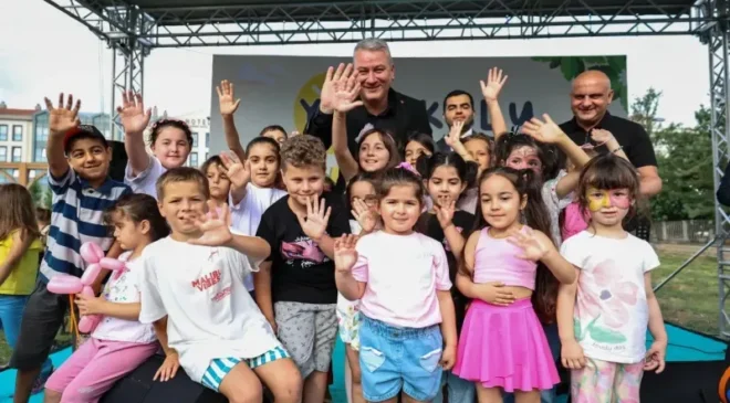 Serdivan’da Yaz Neşesi Başladı: Çocuk Akademisi Coşkuyla Açıldı