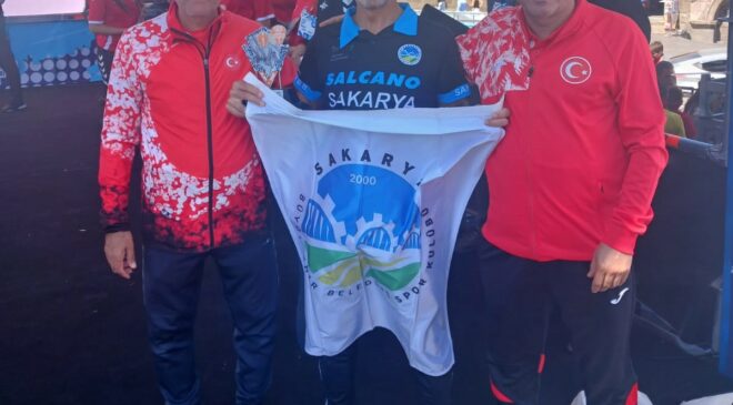 Atletizm sporcuları Kayseri’den madalyalarla döndü