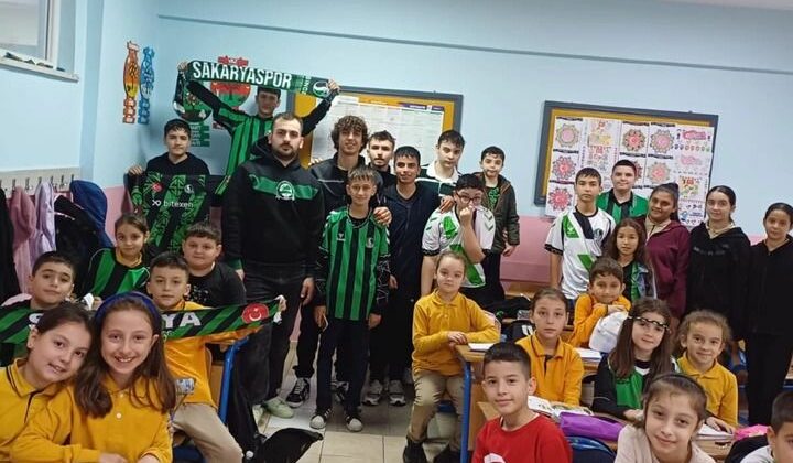 Nehrin Çocukları ile Buluştular