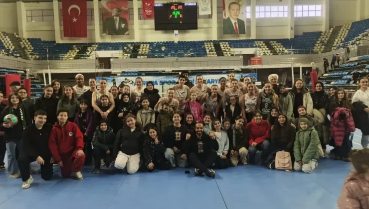 Sultanlar Serdivan’da Güç Gösterisi Yaptı: Liderden Net Mesaj 3-0