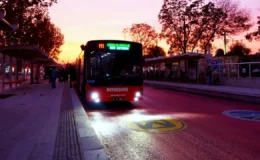 Metrobüslerde gece seferi başladı