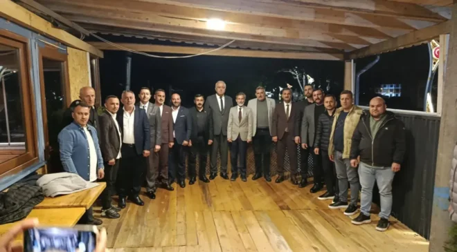 Muzaffer Kabacan Karasu’da Gövde Gösterisi Yaptı