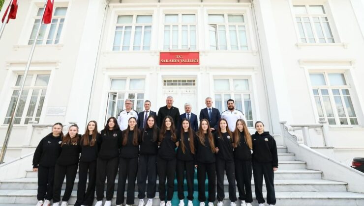 Serdivan’ın Genç Sultanları Vali Doğan’ı Ziyaret Etti